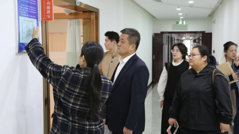 山東滕州市工人文化宮領(lǐng)導(dǎo)一行蒞臨駐馬店工人文化宮觀摩交流
