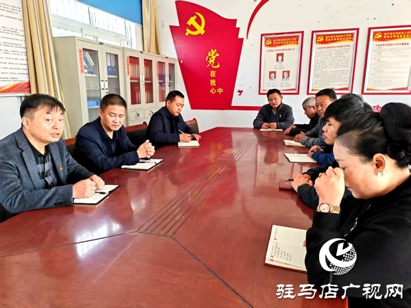 以孝善與活力為筆，繪就鄉(xiāng)村新畫卷 ——專訪平輿縣萬金店鄉(xiāng)土店村支部書記李新立