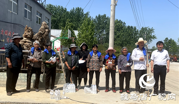 以孝善與活力為筆，繪就鄉(xiāng)村新畫卷 ——專訪平輿縣萬金店鄉(xiāng)土店村支部書記李新立