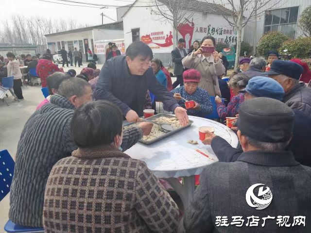 以孝善與活力為筆，繪就鄉(xiāng)村新畫卷 ——專訪平輿縣萬金店鄉(xiāng)土店村支部書記李新立